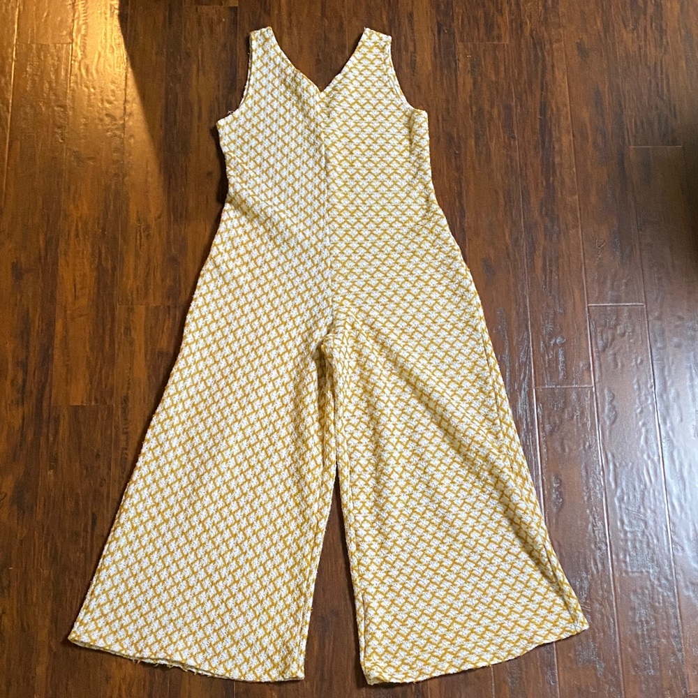Sleeveless Yellow Geometric Wide-Leg Jumpsuit